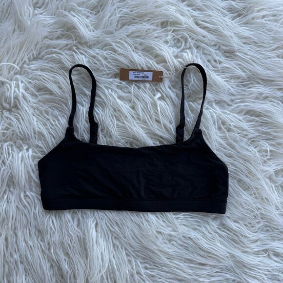 Skims Fits Everybody Scoop Neck Bralette Onyx Size Small - Picture 2 of 7